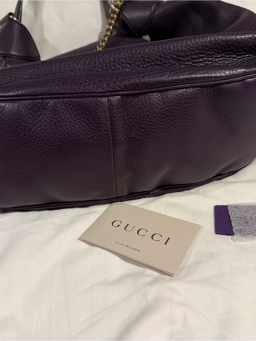 Gucci Purple Leather Shoulder Bag with Gold Chain and Tassel - Picture 4 of 7